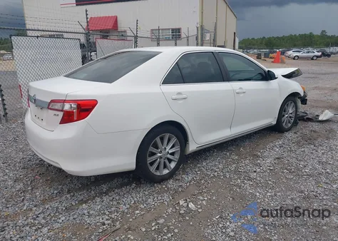 2014 Toyota Camry Xle из США, поврежденный, VIN 4T4BF1FK1ER347523